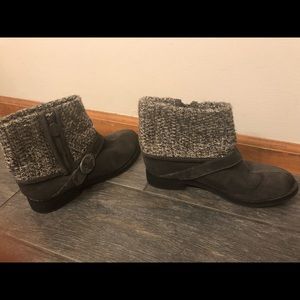 Dr. Scholl’s Grey Booties